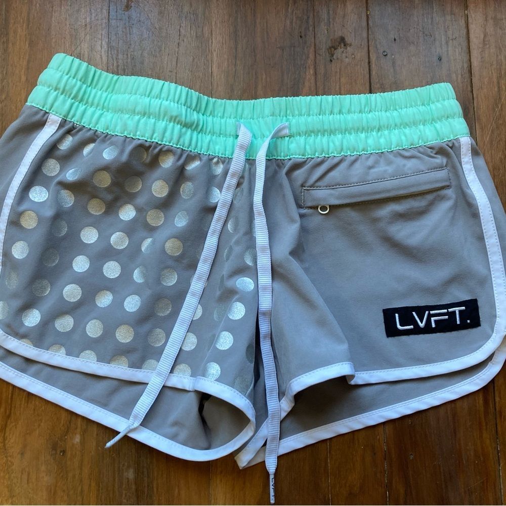 LVFT athletic drawstring shorts size Small